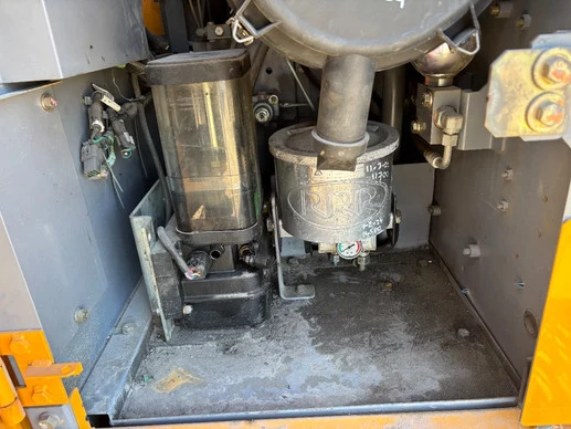 Hitachi - Afbeelding 27 van 28