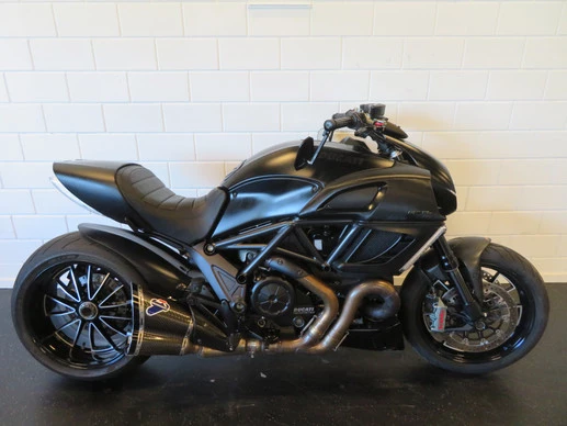 Ducati Diavel - Afbeelding 1 van 14