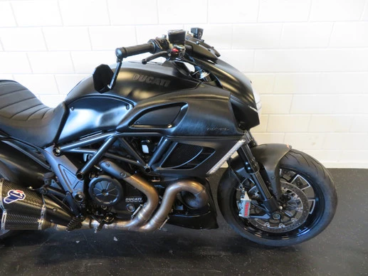 Ducati Diavel - Afbeelding 8 van 14