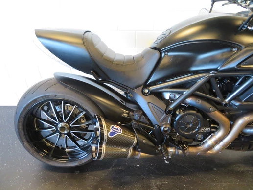 Ducati Diavel - Afbeelding 9 van 14