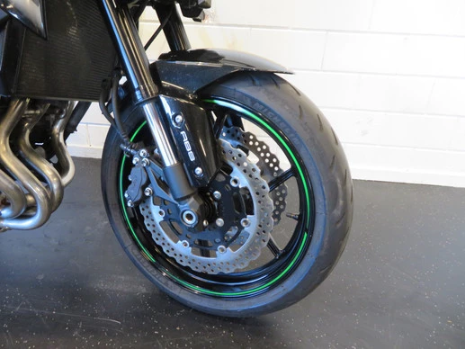 Kawasaki Z800 - Afbeelding 7 van 14