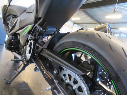 Kawasaki Z800 - Afbeelding 13 van 14
