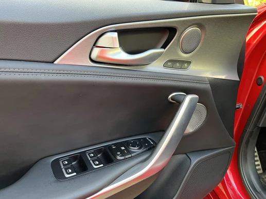 Kia Stinger - Afbeelding 7 van 19