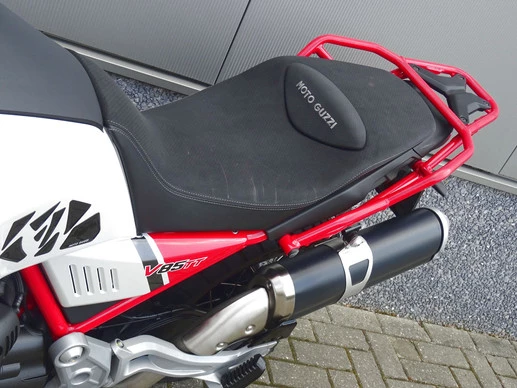 Moto Guzzi V85 - Afbeelding 13 van 14