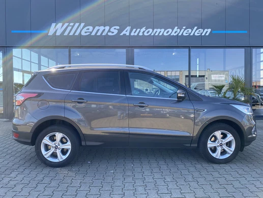 Ford Kuga - Afbeelding 4 van 30