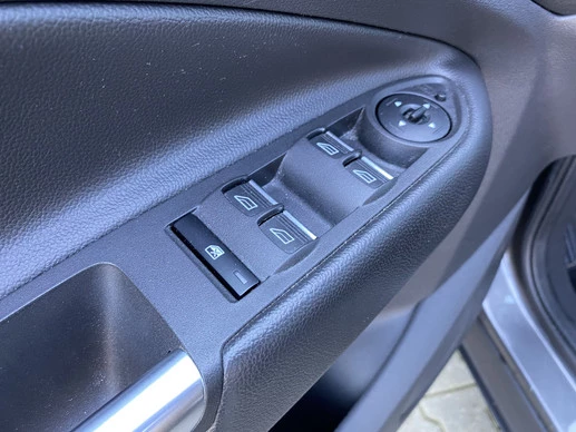 Ford Kuga - Afbeelding 15 van 30