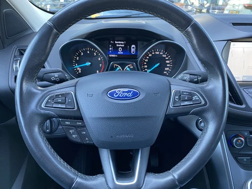 Ford Kuga - Afbeelding 17 van 30