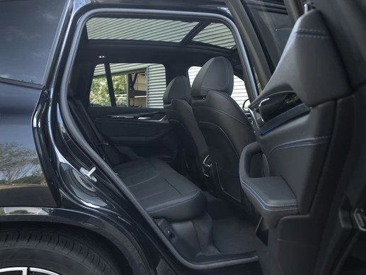 BMW iX3 - Afbeelding 19 van 30