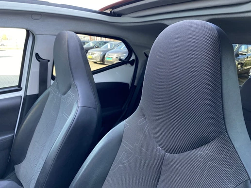 Toyota Aygo - Afbeelding 17 van 30