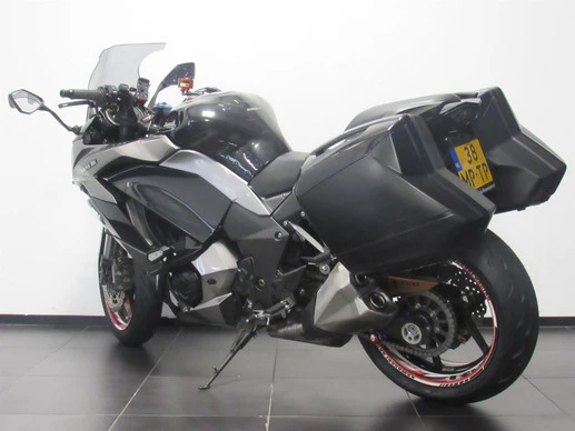 Kawasaki Z1000 - Afbeelding 5 van 7