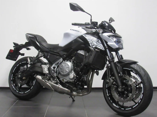 Kawasaki Z650 - Afbeelding 2 van 7