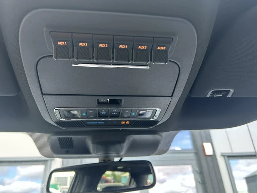 Ford F-350 - Afbeelding 25 van 30