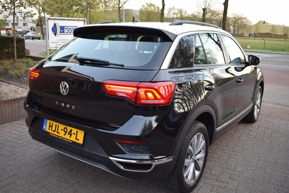 Volkswagen T-Roc - Afbeelding 4 van 30