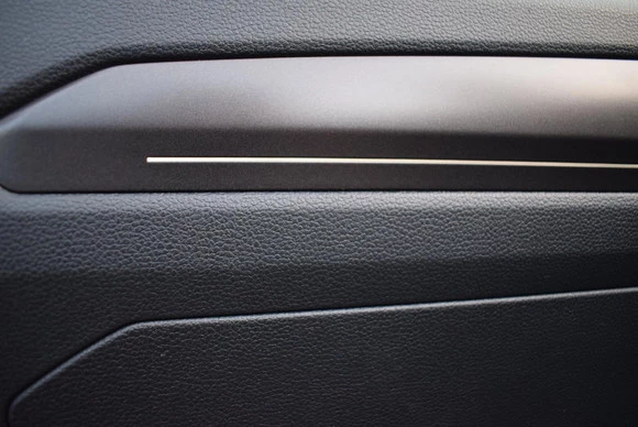 Volkswagen T-Roc - Afbeelding 9 van 30