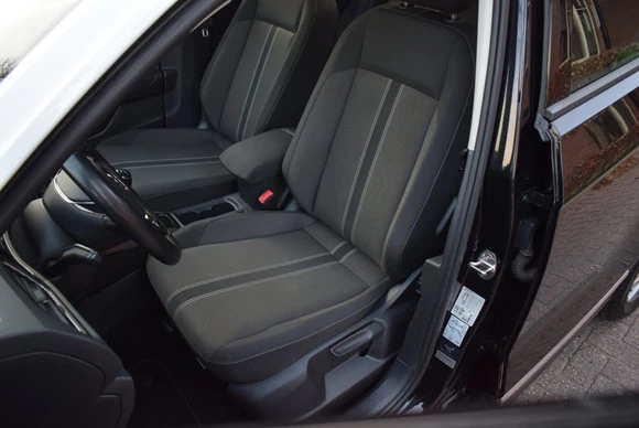 Volkswagen T-Roc - Afbeelding 10 van 30