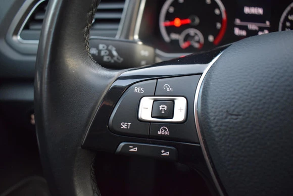 Volkswagen T-Roc - Afbeelding 12 van 30