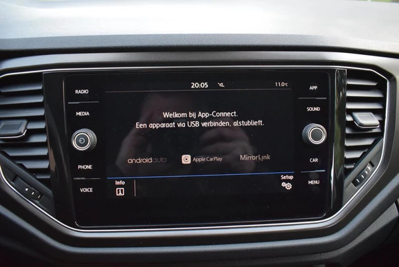 Volkswagen T-Roc - Afbeelding 16 van 30