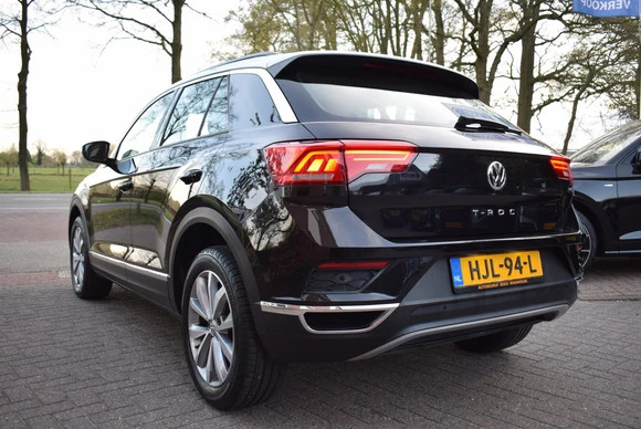 Volkswagen T-Roc - Afbeelding 21 van 30