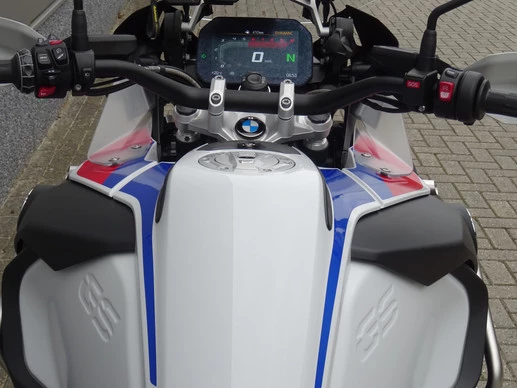 BMW R 1250 GS Adventure - Afbeelding 13 van 18