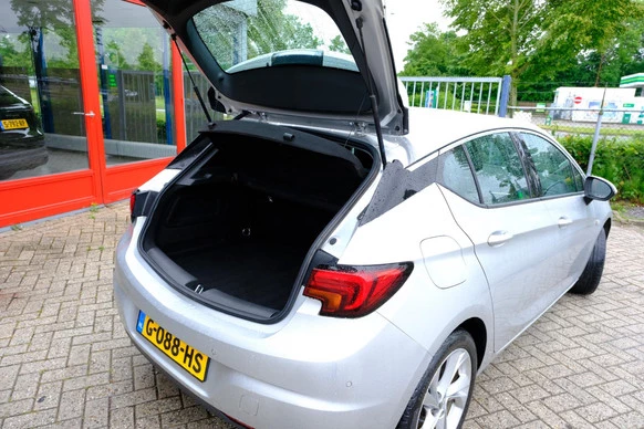 Opel Astra - Afbeelding 10 van 30