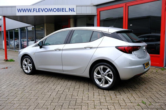 Opel Astra - Afbeelding 28 van 30