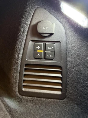 Volkswagen Touareg - Afbeelding 21 van 30