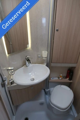 Bürstner T690 | DAKAIRCO | TV- SCHOTEL | ! NIEUWSTAAT ! - Afbeelding 14 van 29