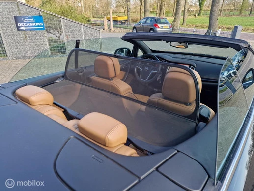 Opel Cascada - Afbeelding 17 van 30