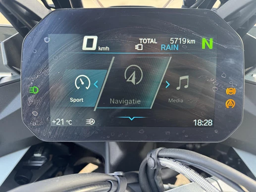 BMW S 1000 XR - Afbeelding 9 van 18