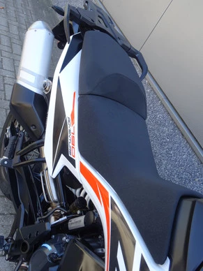KTM 790 - Afbeelding 13 van 17