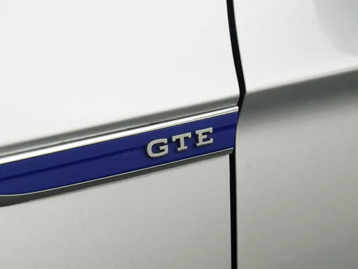 Volkswagen Passat - Afbeelding 24 van 30