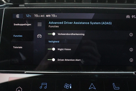 Peugeot 408 - Afbeelding 28 van 30