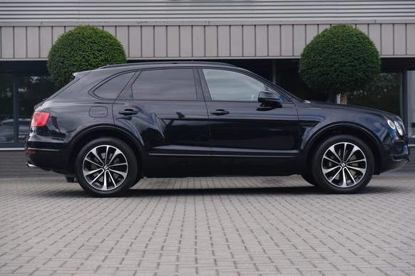 Bentley Bentayga - Afbeelding 6 van 30