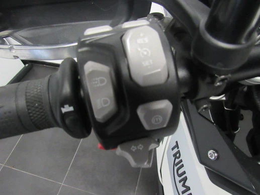 Triumph Tiger - Afbeelding 8 van 10