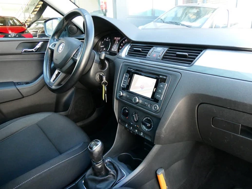 Škoda Rapid - Afbeelding 11 van 26