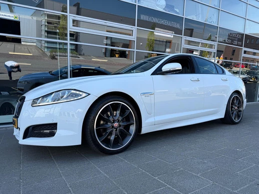 Jaguar XF - Afbeelding 1 van 16