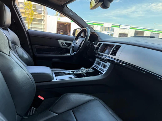 Jaguar XF - Afbeelding 4 van 16