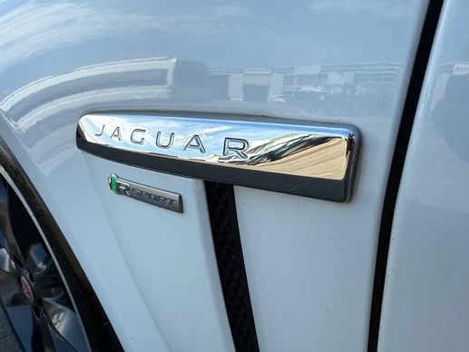 Jaguar XF - Afbeelding 11 van 16
