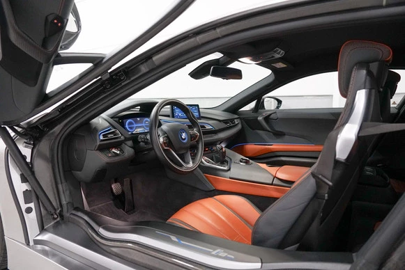BMW i8 - Afbeelding 8 van 30