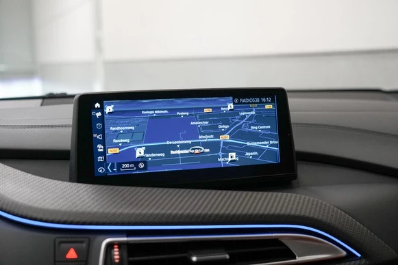 BMW i8 - Afbeelding 15 van 30