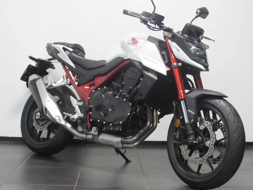 Honda CB 750 - Afbeelding 2 van 7