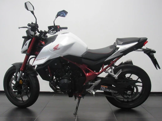 Honda CB 750 - Afbeelding 4 van 7