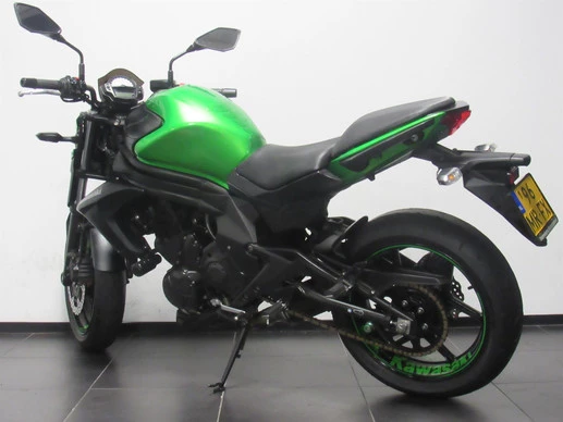 Kawasaki ER6-N - Afbeelding 5 van 8