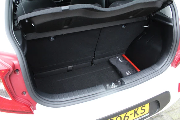 Kia Picanto - Afbeelding 22 van 29