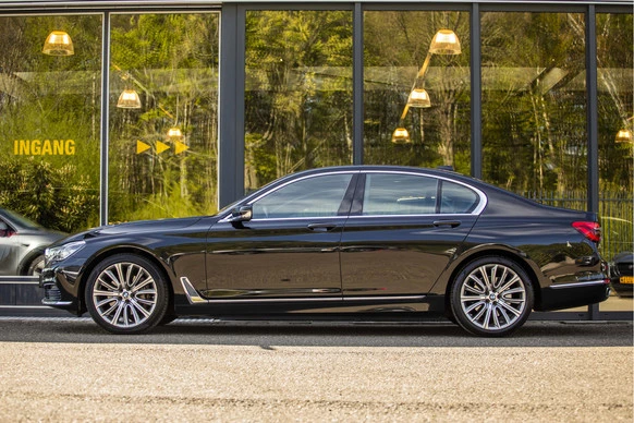 BMW 7 Serie - Afbeelding 8 van 30