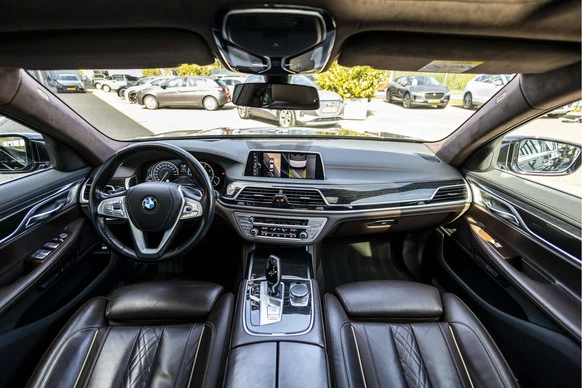BMW 7 Serie - Afbeelding 17 van 30
