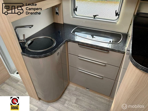 Bürstner Ixeo ti 680g top indeling Automaat - Afbeelding 27 van 30