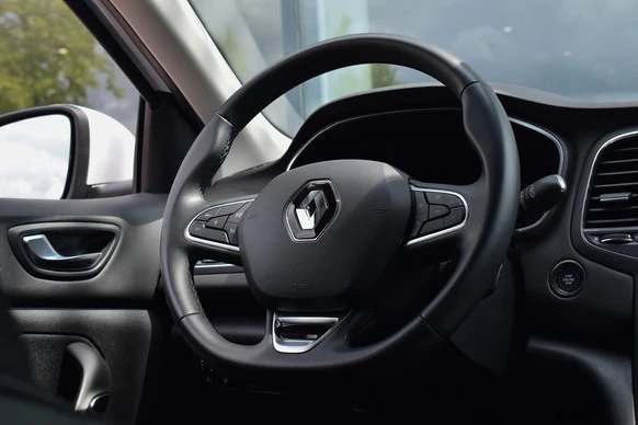 Renault Megane E-Tech - Afbeelding 25 van 30