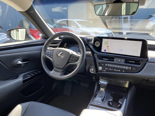 Lexus ES - Afbeelding 26 van 28