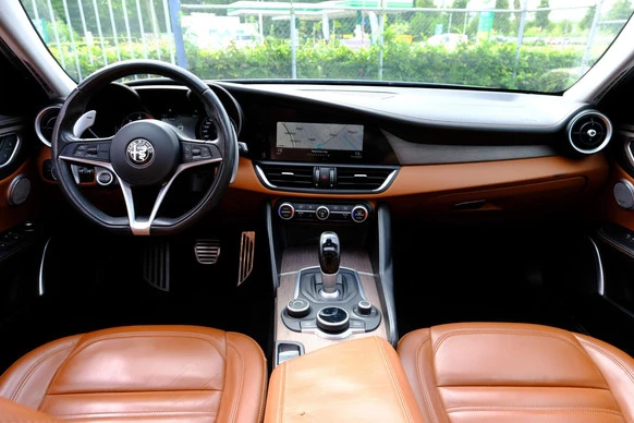 Alfa Romeo Giulia - Afbeelding 11 van 30